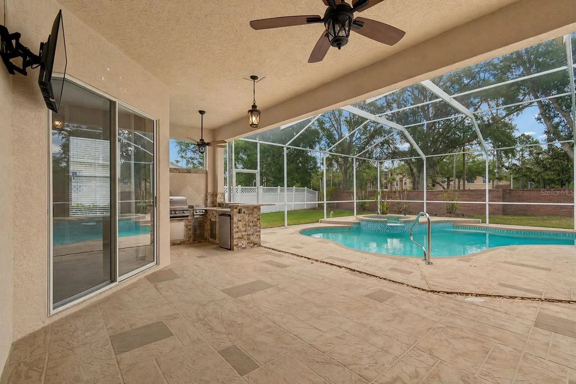 16329 Ashington Park Drive Tampa FL 33647