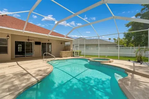 16329 Ashington Park Drive Tampa FL 33647