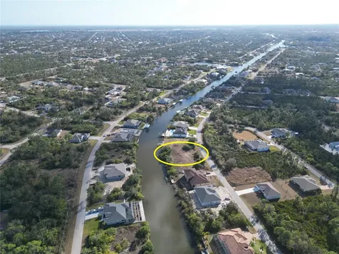 8258 Santa Cruz Drive Port Charlotte FL 33981