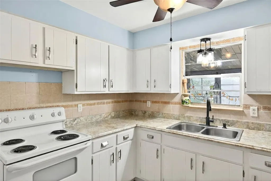 8810 SE 88th Place Ocala FL 34472