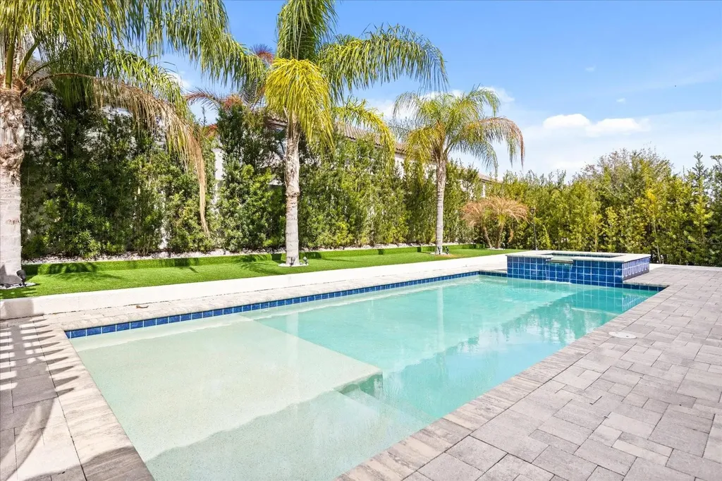 8109 Ludington Circle Orlando FL 32836
