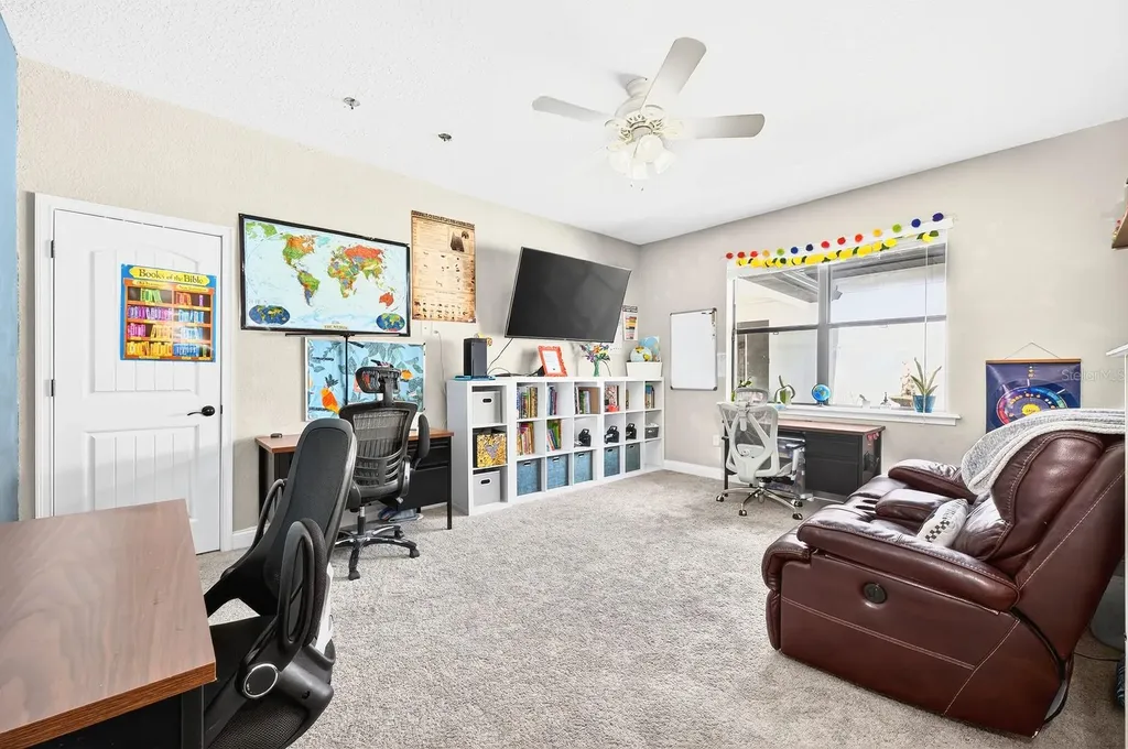 27324 Grand Oak Lane Tavares FL 32778