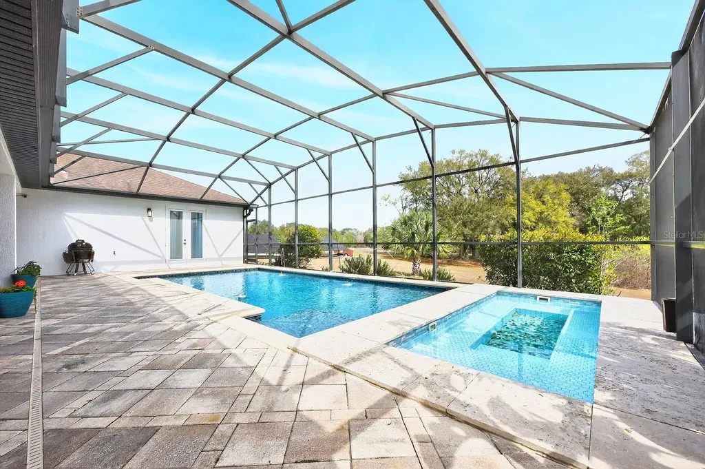 27324 Grand Oak Lane Tavares FL 32778
