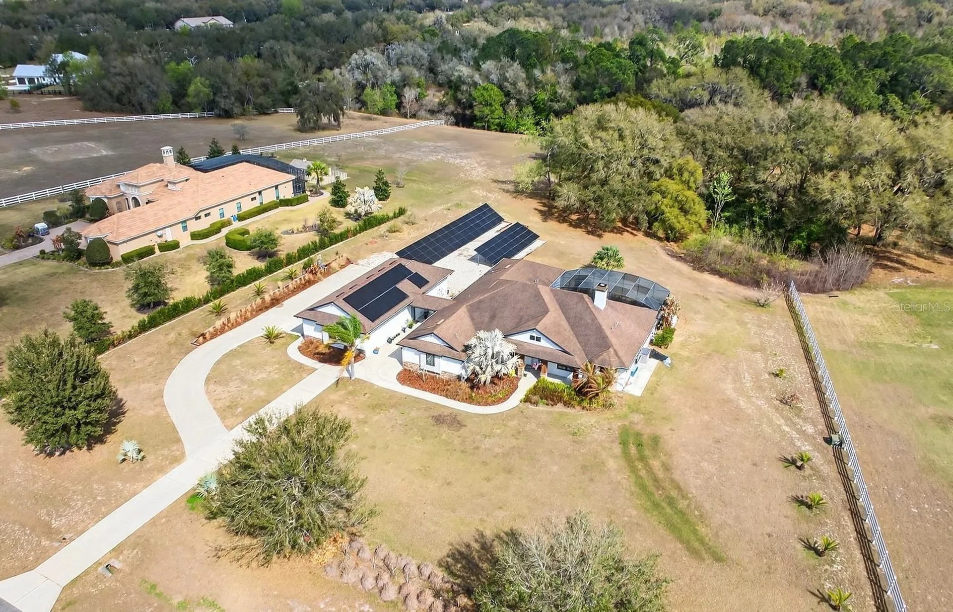 27324 Grand Oak Lane Tavares FL 32778