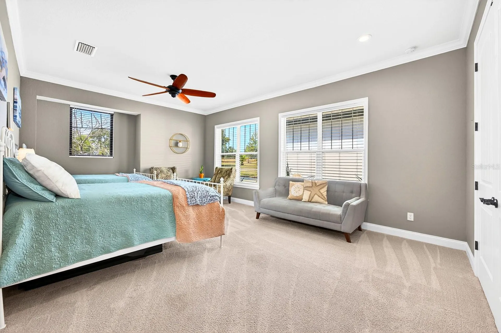 27324 Grand Oak Lane Tavares FL 32778