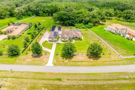 27324 Grand Oak Lane Tavares FL 32778