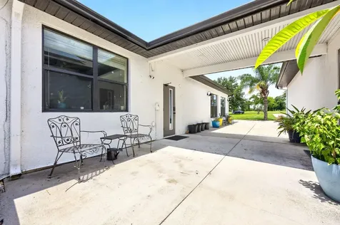 27324 Grand Oak Lane Tavares FL 32778