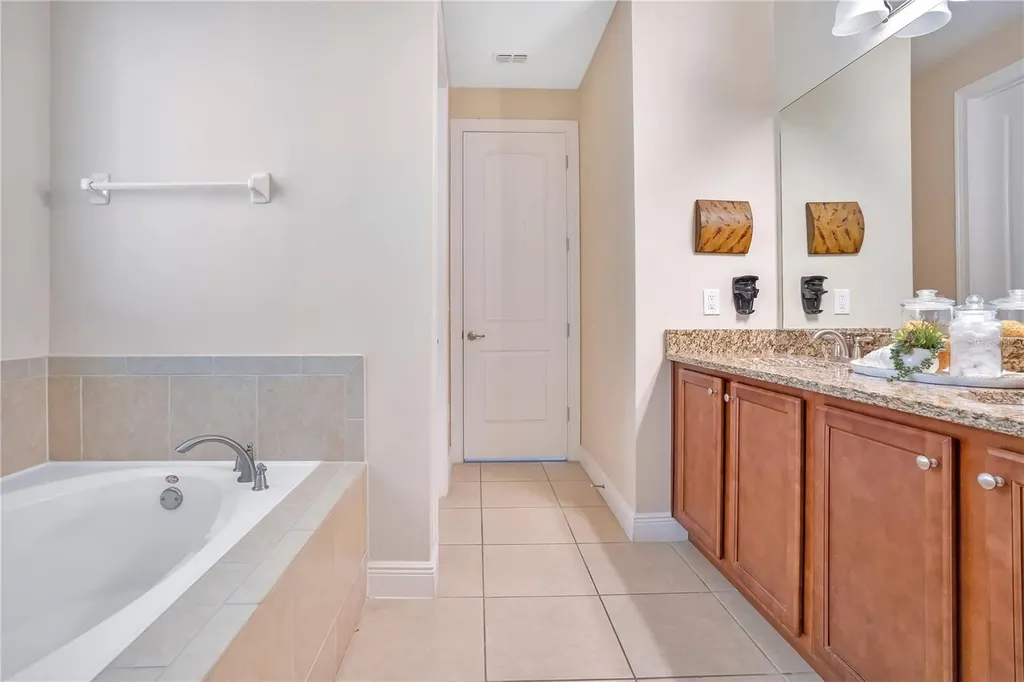 631 Lasso Drive Kissimmee FL 34747