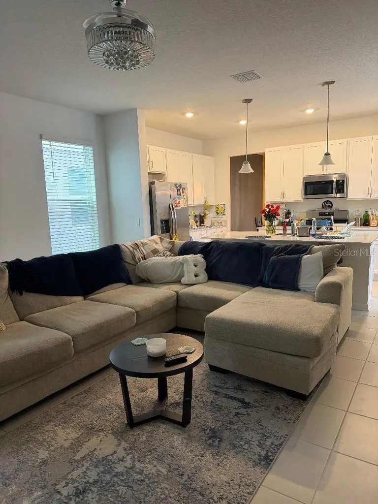 1892 Bright Sky Drive Kissimmee FL 34744