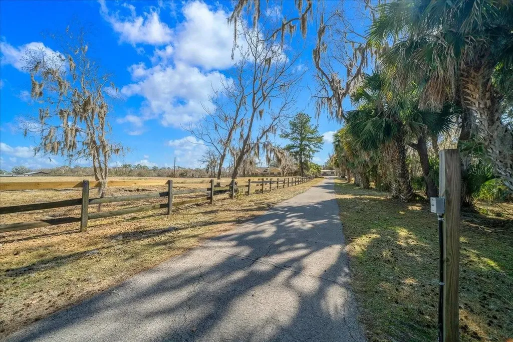 750 SW 91st Place Ocala FL 34476