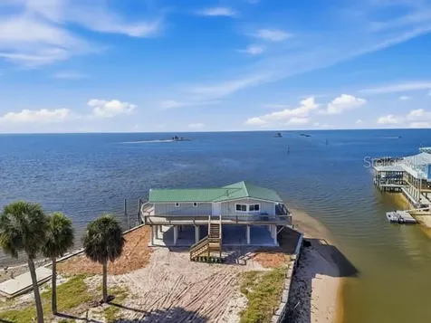 18 4TH Street Horseshoe Beach FL 32648