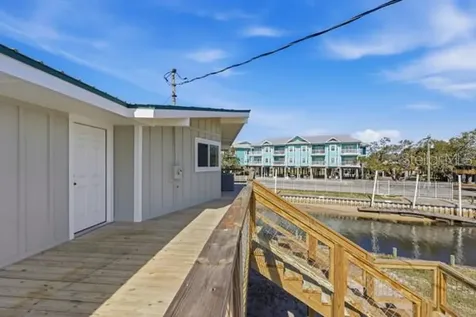 18 4th Street Horseshoe Beach FL 32648