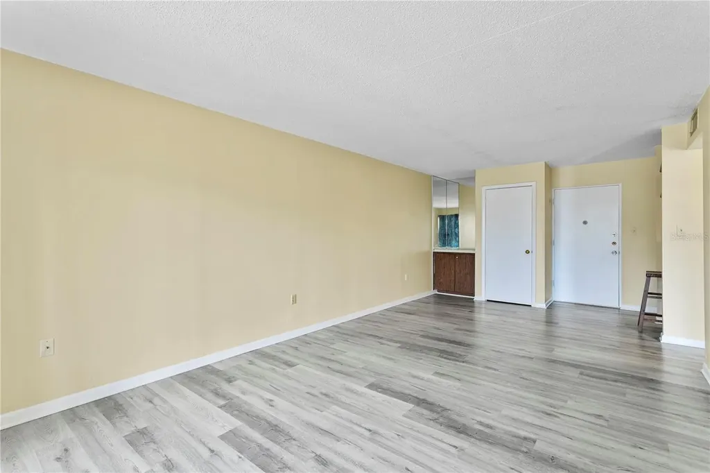 2302 S Manhattan Avenue Tampa FL 33629