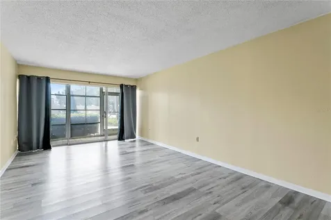 2302 S Manhattan Avenue Tampa FL 33629