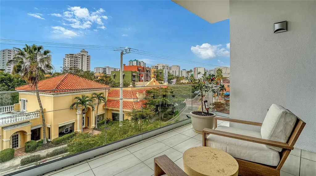 635 S Orange Avenue Sarasota FL 34236