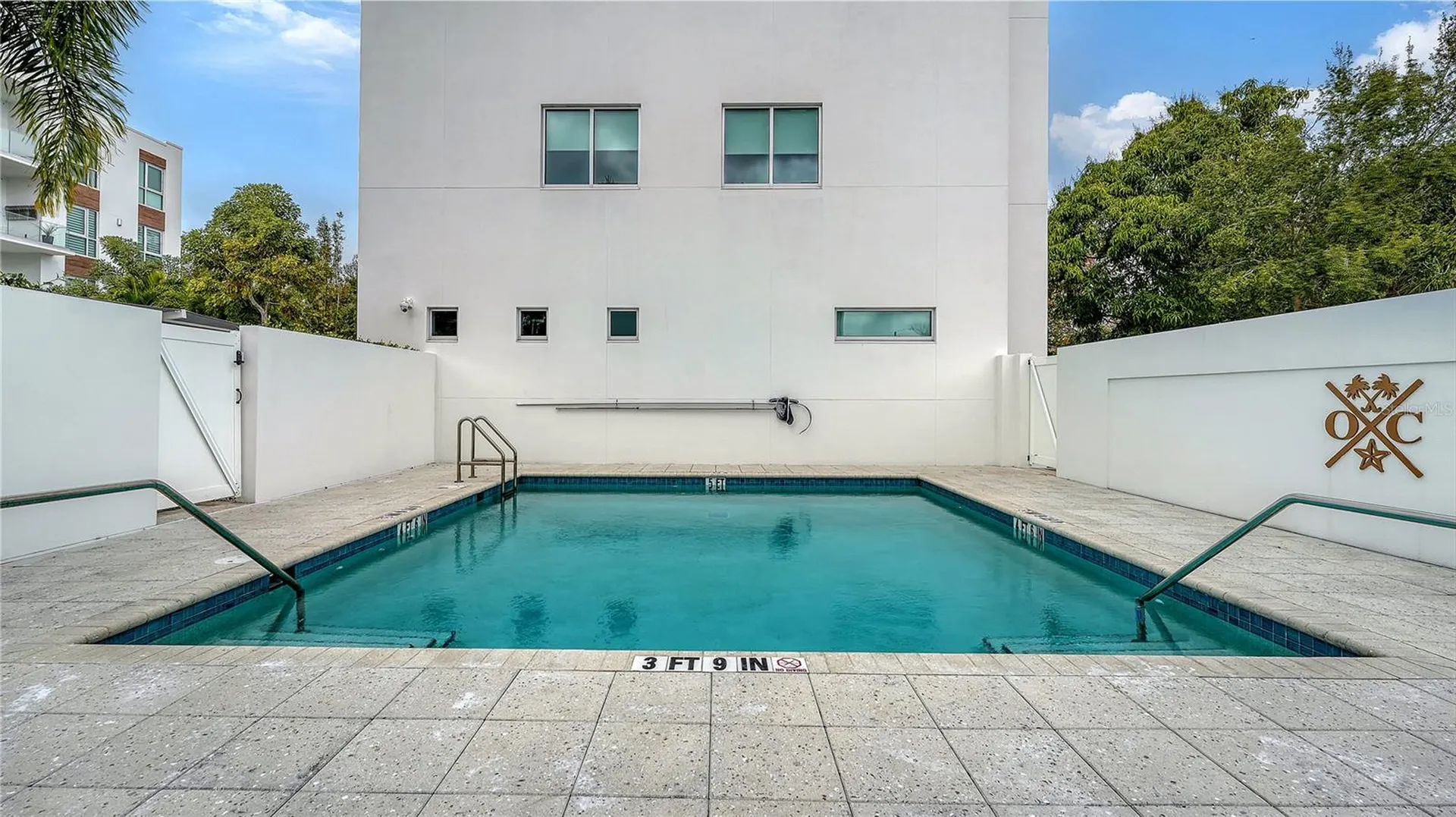 635 S Orange Avenue Sarasota FL 34236