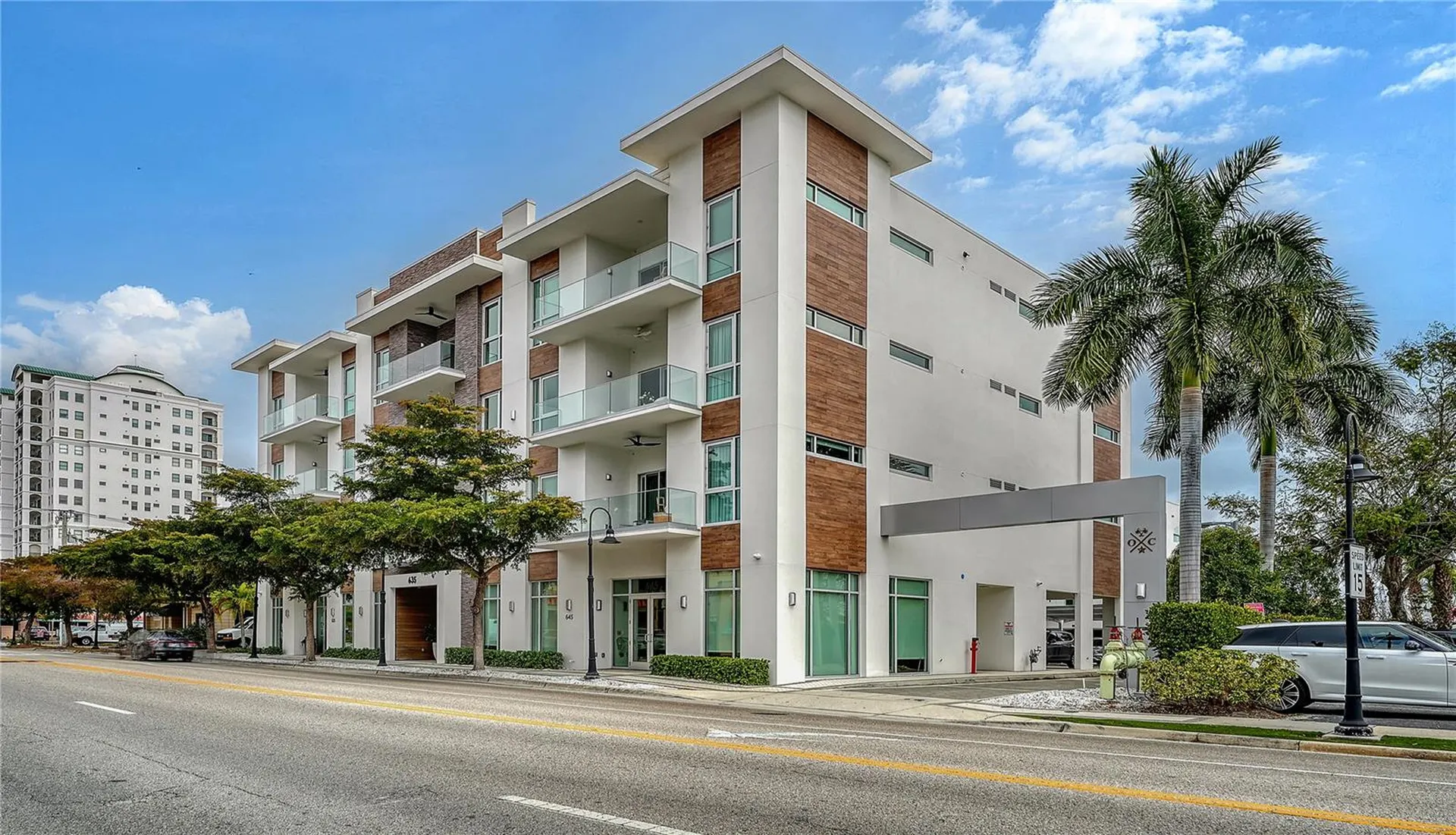 635 S Orange Avenue Sarasota FL 34236