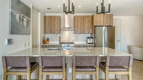 635 S Orange Avenue Sarasota FL 34236