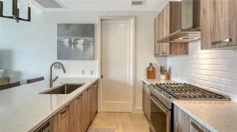 635 S Orange Avenue Sarasota FL 34236