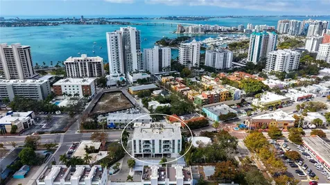 635 S Orange Avenue Sarasota FL 34236