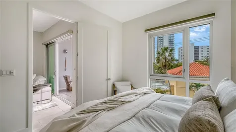 635 S Orange Avenue Sarasota FL 34236
