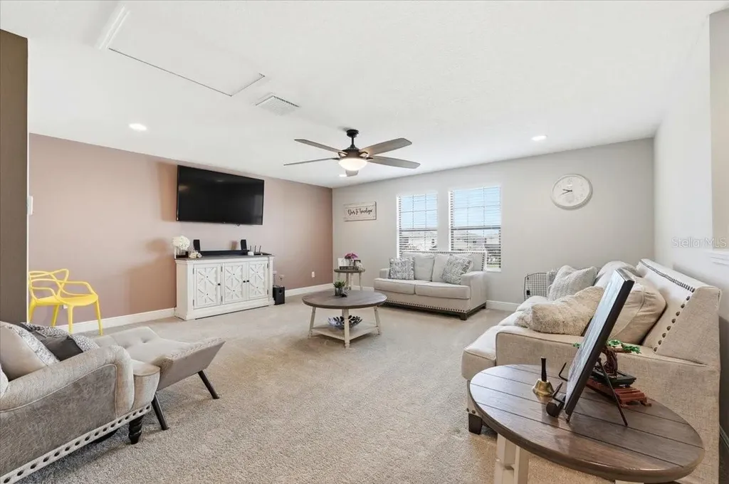 14508 Woodland Spur Drive Lithia FL 33547