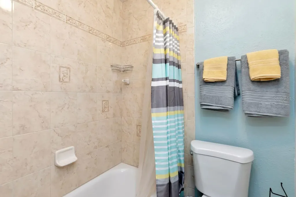 3765 41st Street S St Petersburg FL 33711