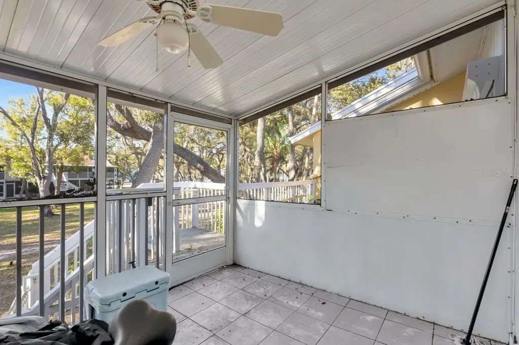 3765 41st Street S St Petersburg FL 33711