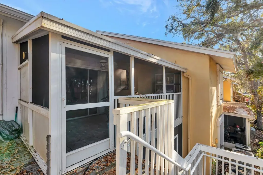 3765 41st Street S St Petersburg FL 33711