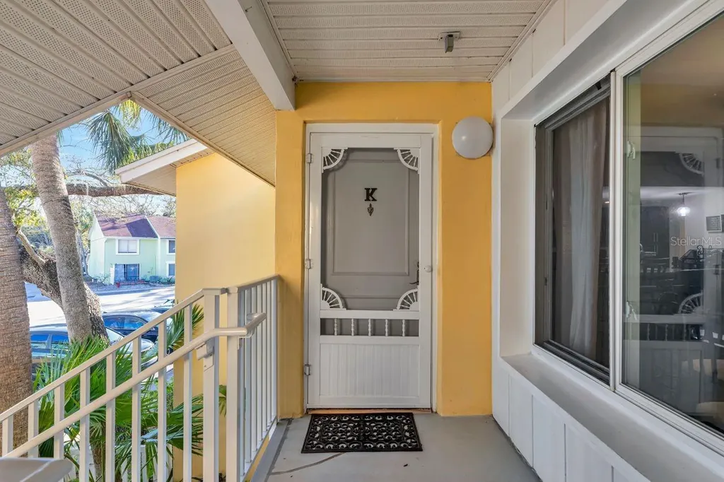 3765 41st Street S St Petersburg FL 33711