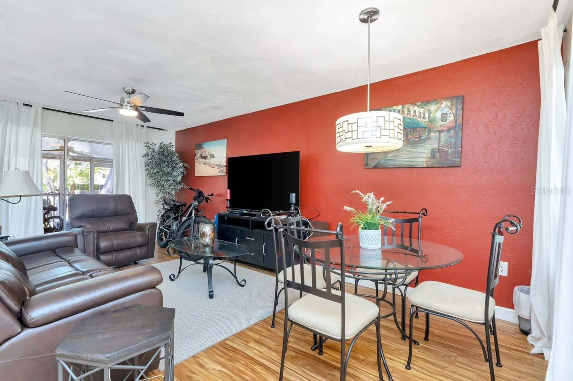 3765 41st Street S St Petersburg FL 33711