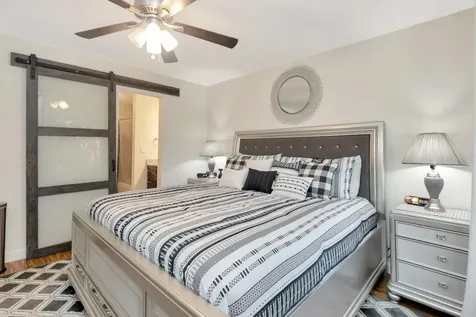 3765 41st Street S St Petersburg FL 33711