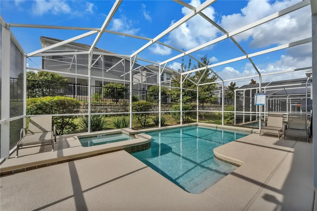 1592 Flange Drive Davenport FL 33896