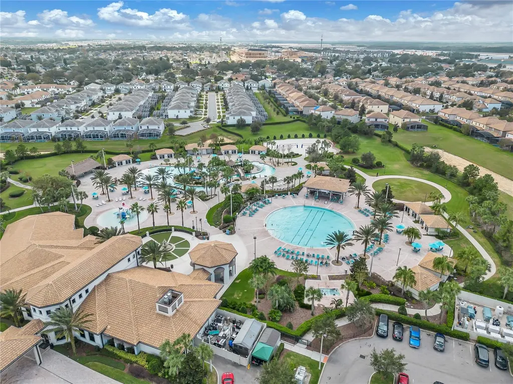 1592 Flange Drive Davenport FL 33896