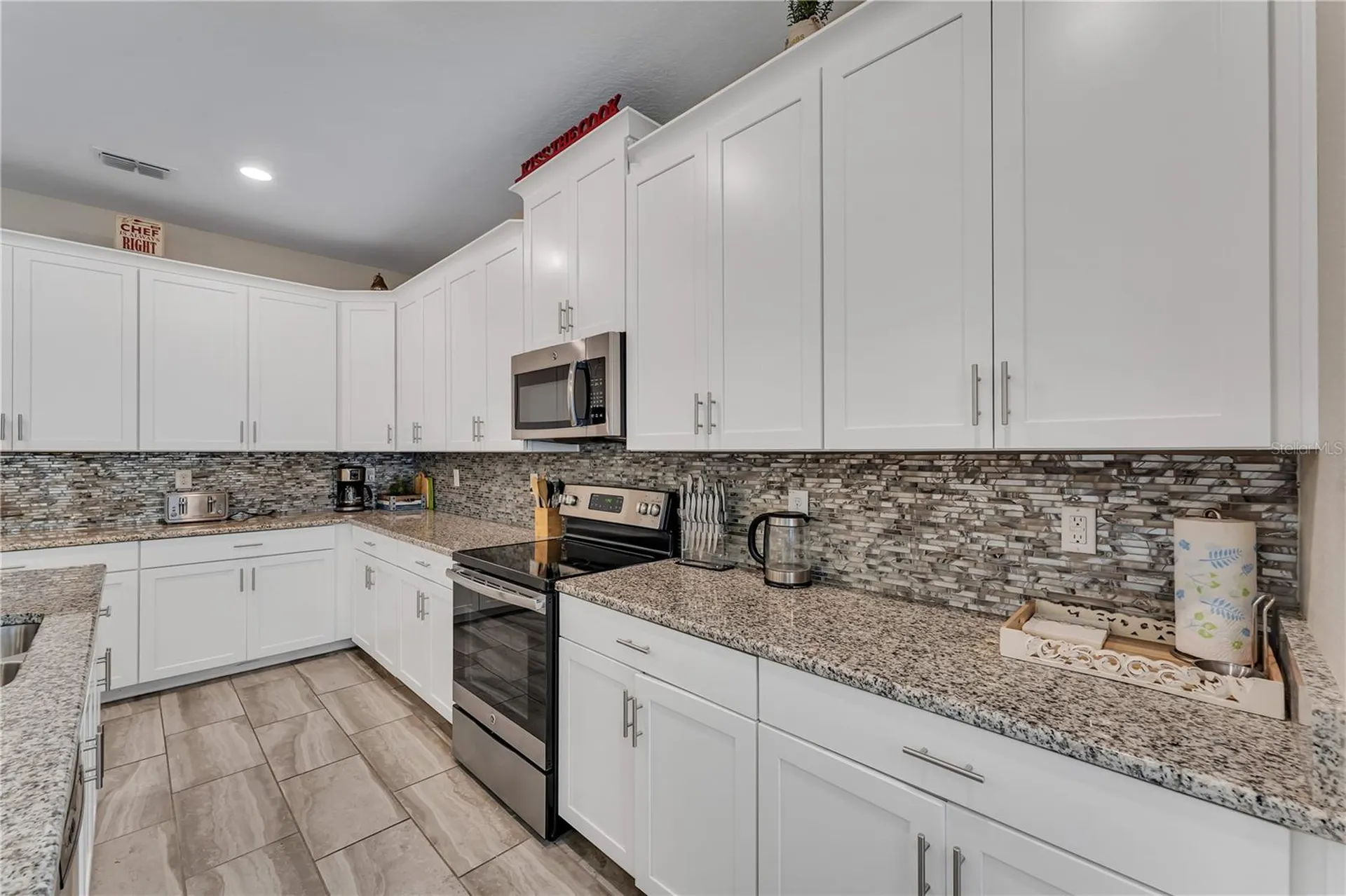1592 Flange Drive Davenport FL 33896