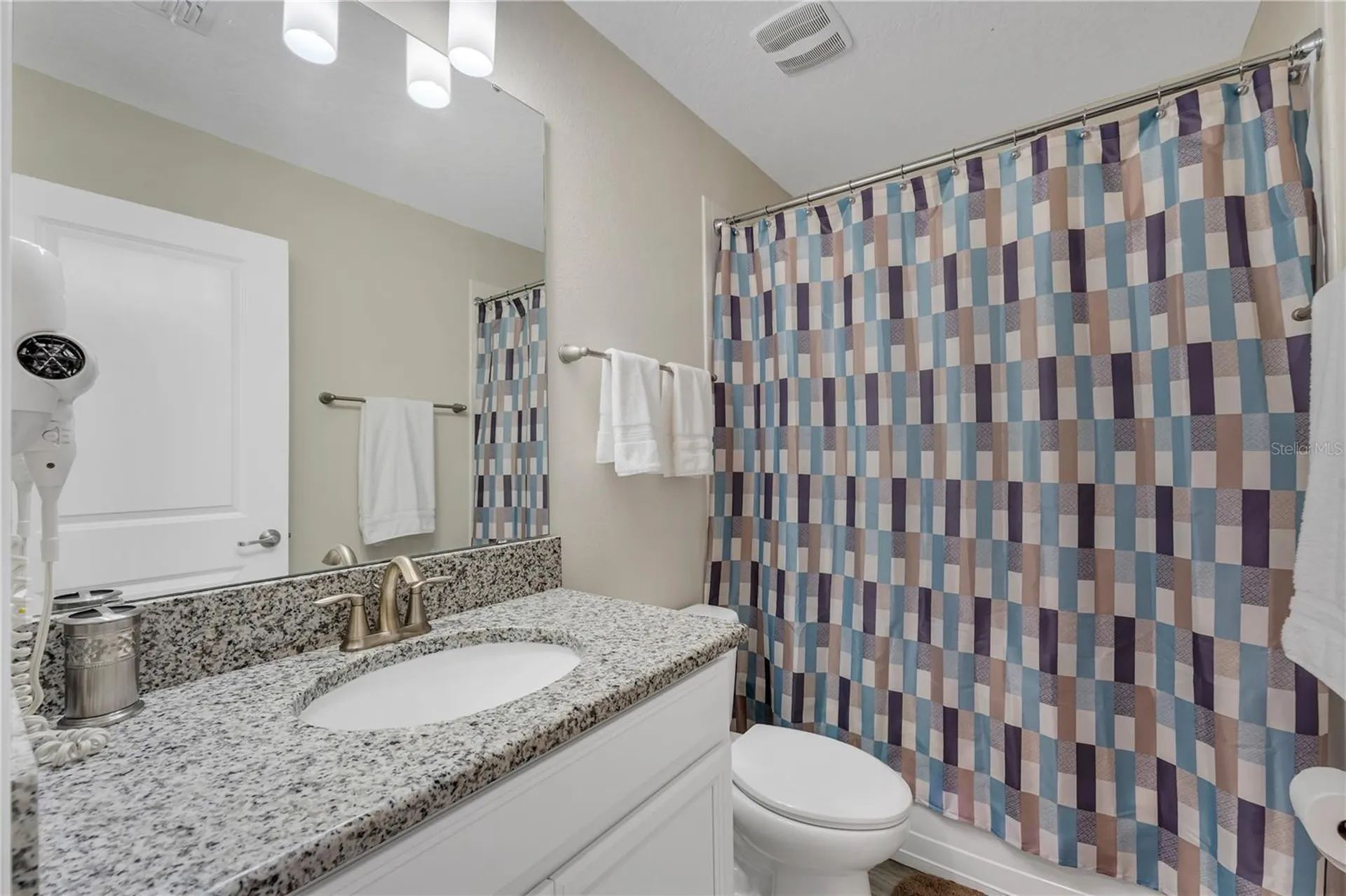 1592 Flange Drive Davenport FL 33896
