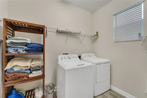 1592 Flange Drive Davenport FL 33896