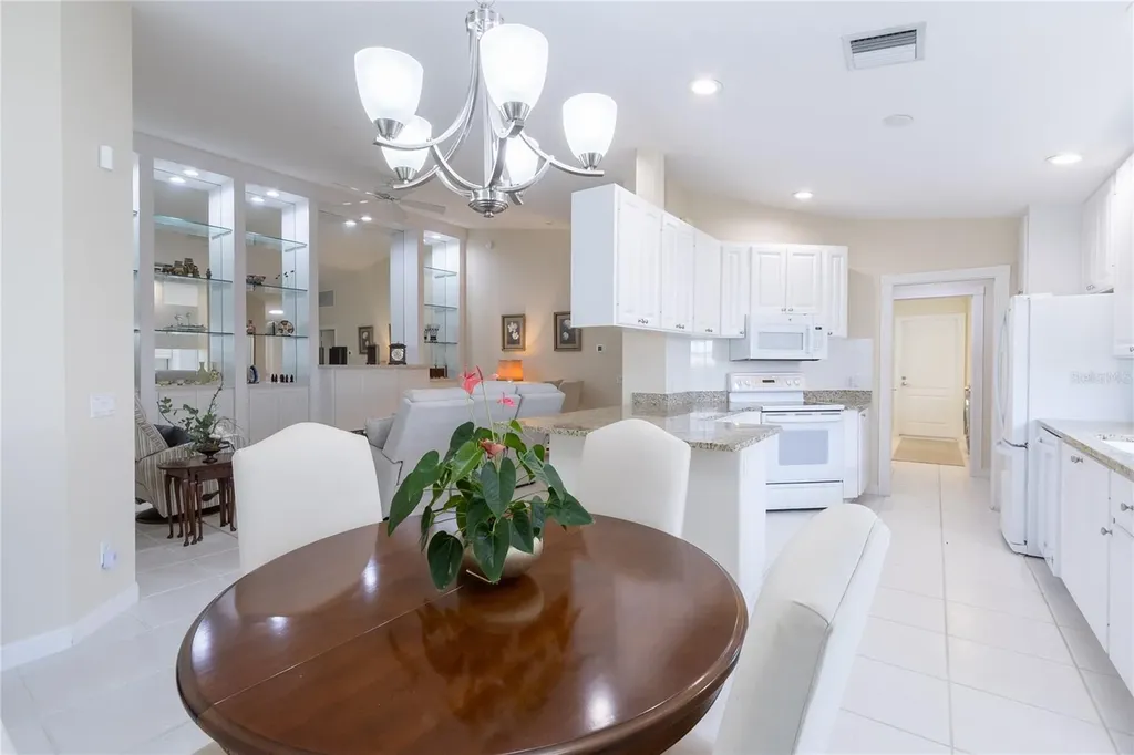 8876 Estepona Court Sarasota FL 34238