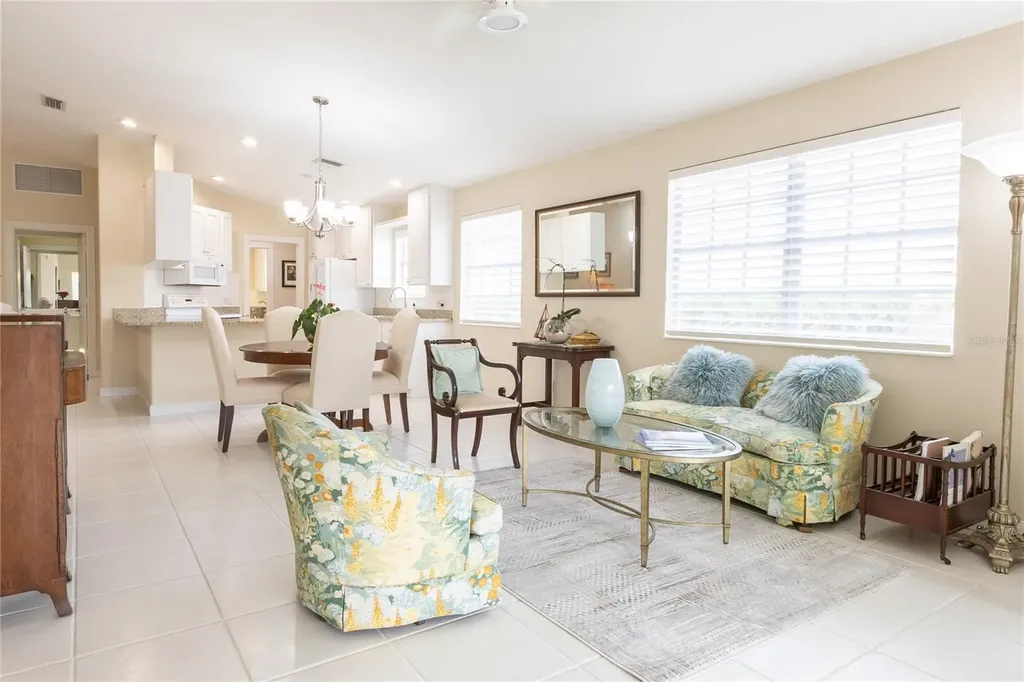 8876 Estepona Court Sarasota FL 34238