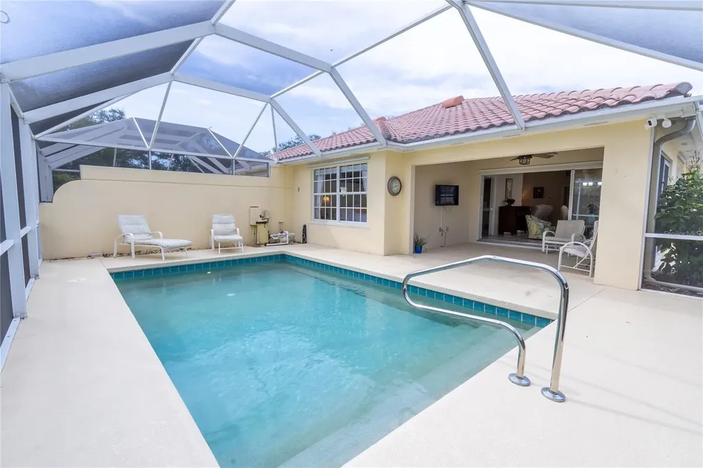 8876 Estepona Court Sarasota FL 34238