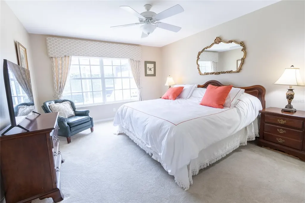 8876 Estepona Court Sarasota FL 34238