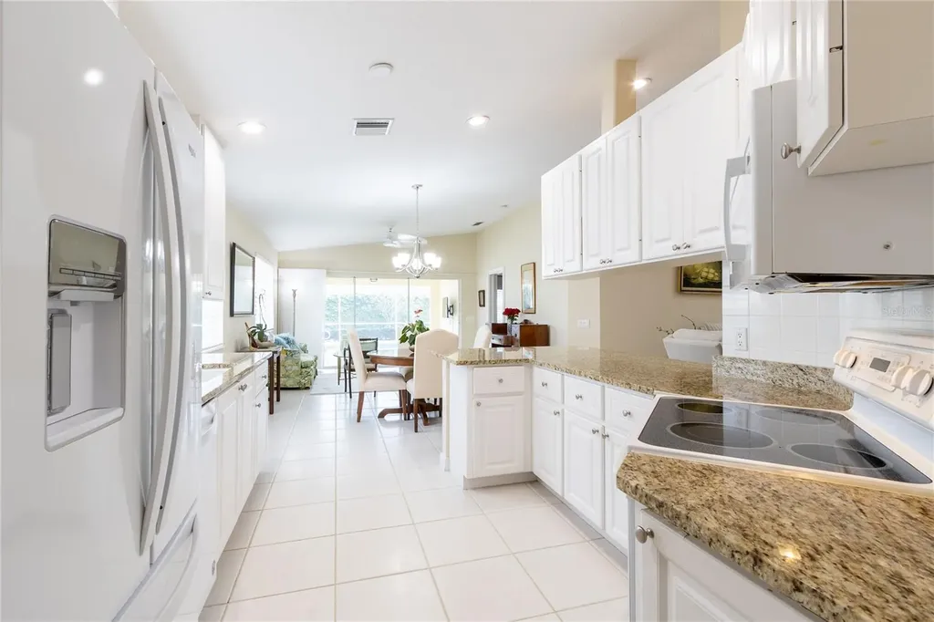 8876 Estepona Court Sarasota FL 34238
