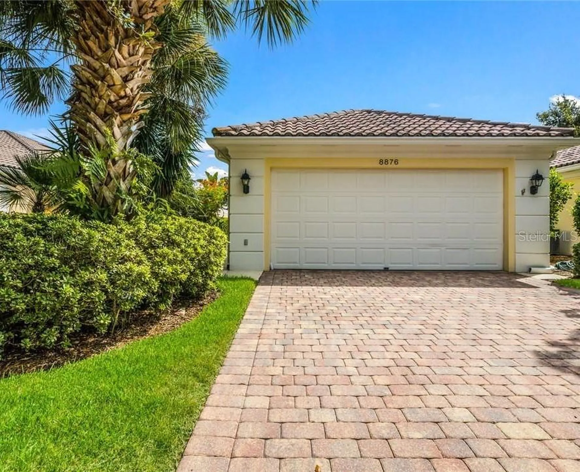8876 Estepona Court Sarasota FL 34238