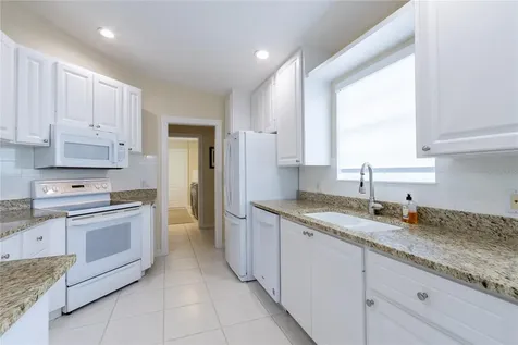 8876 Estepona Court Sarasota FL 34238