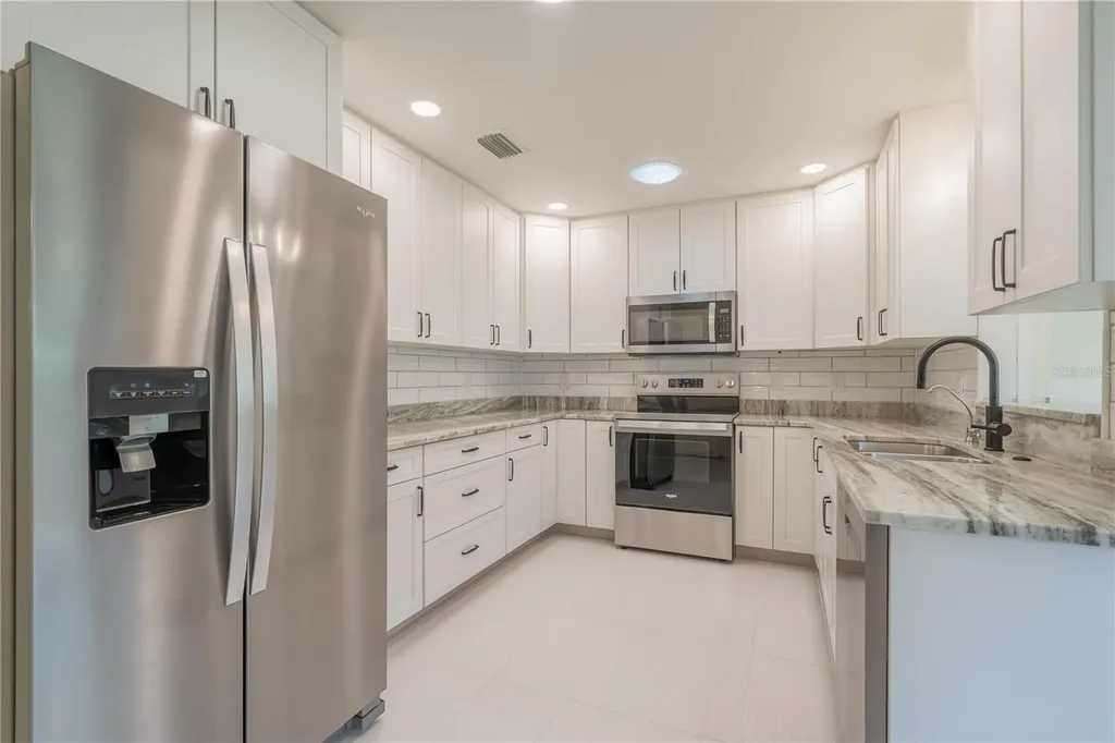 9368 SW 82nd Terrace Ocala FL 34481