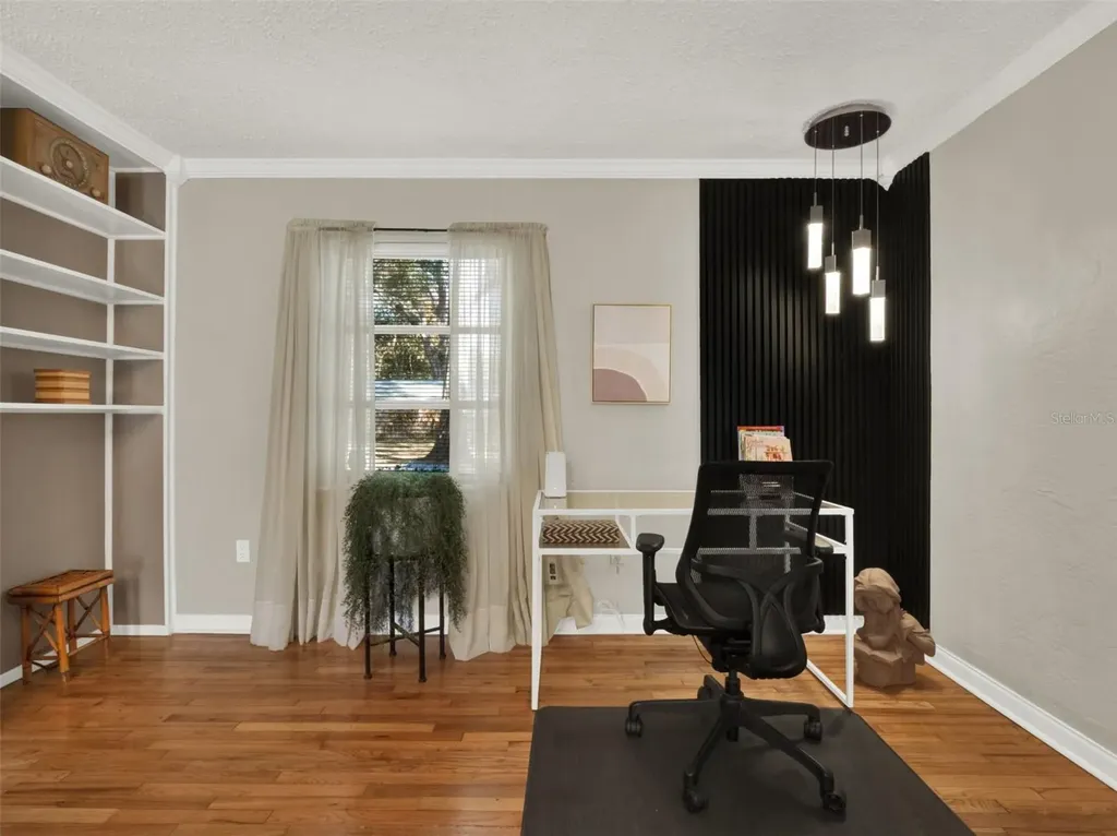 407 E Jersey Street Orlando FL 32806
