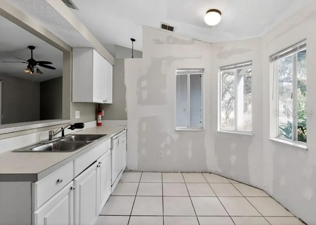 508 S Bloxam Avenue Minneola FL 34715