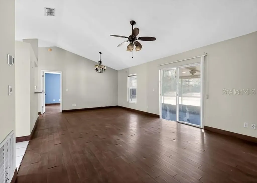 508 S Bloxam Avenue Minneola FL 34715