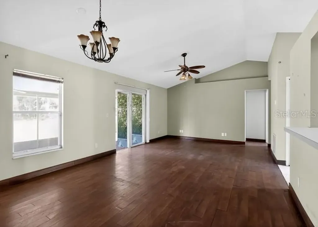 508 S Bloxam Avenue Minneola FL 34715