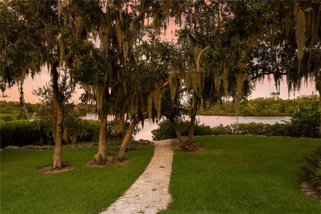 1617 Channelside Place Parrish FL 34219